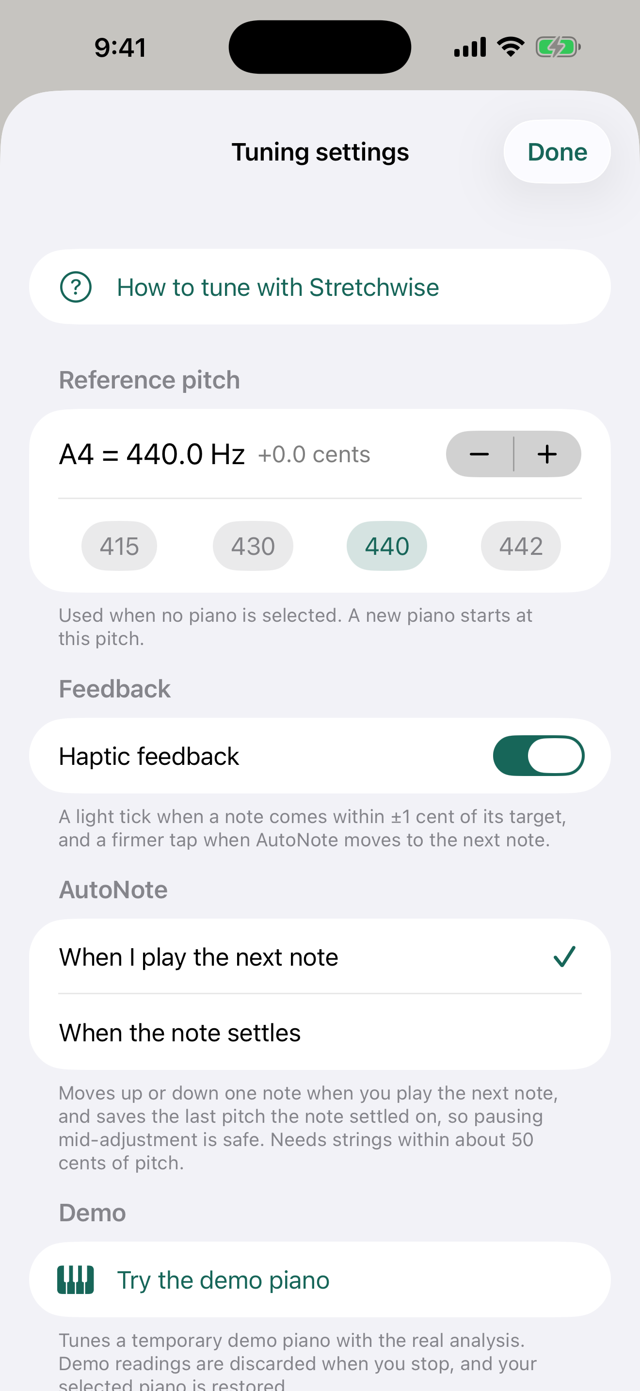 Stretchwise tuning settings with reference pitch, haptics, and AutoNote options.
